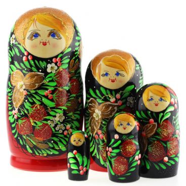 Матрешка 5 мест большая - черный фартук-ягоды
